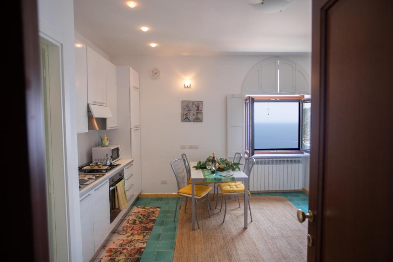 Casa Bianca: Delightful Apartment In ราเวลโล ภายนอก รูปภาพ